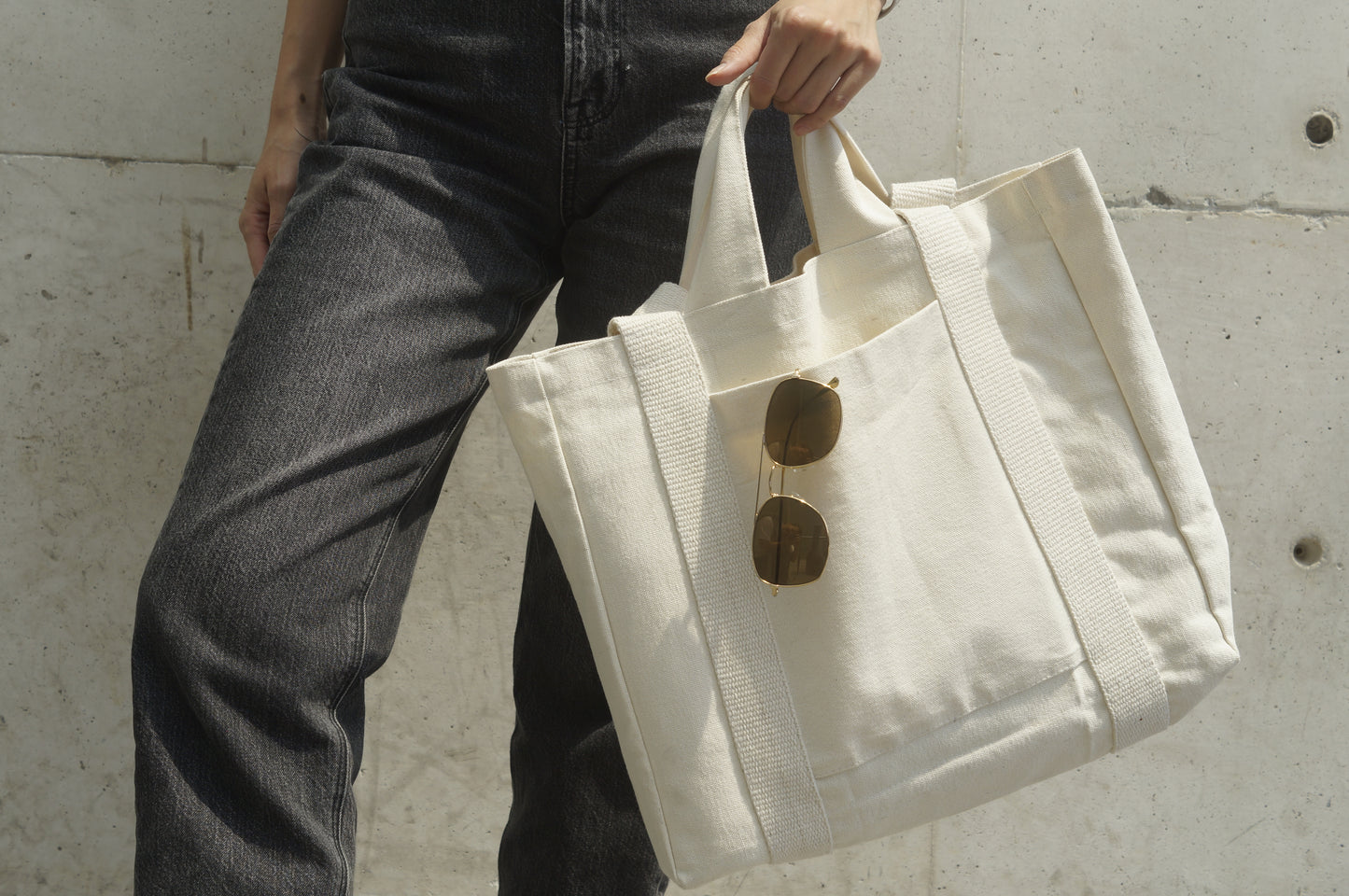 Humana Tote Bag